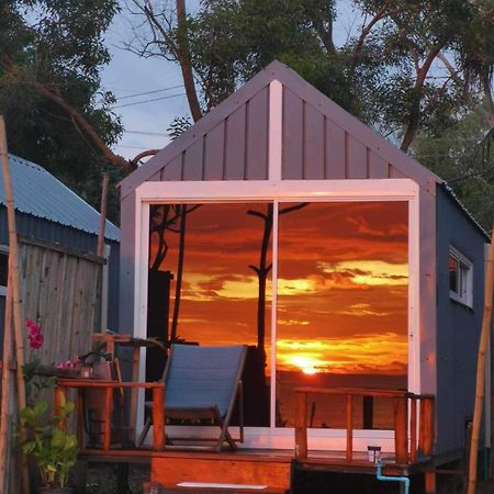 Walden Koh Lanta - Tiny Homes By The Sea Bagian luar foto
