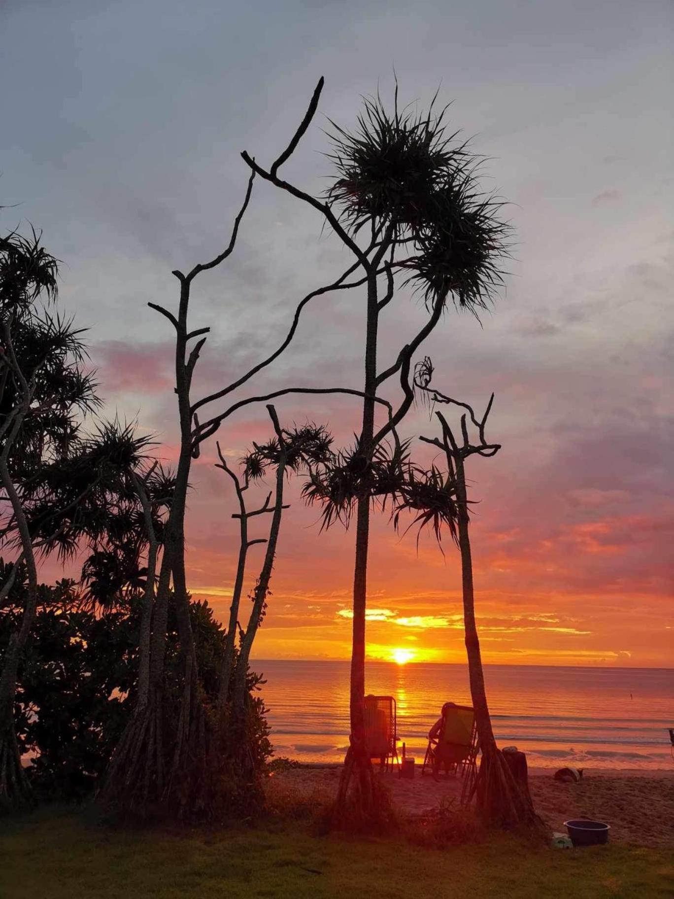 Walden Koh Lanta - Tiny Homes By The Sea Bagian luar foto