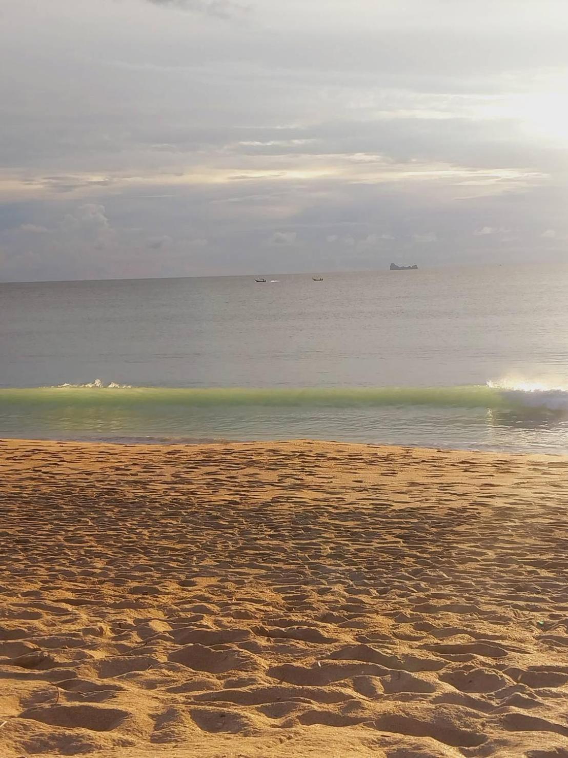 Walden Koh Lanta - Tiny Homes By The Sea Bagian luar foto