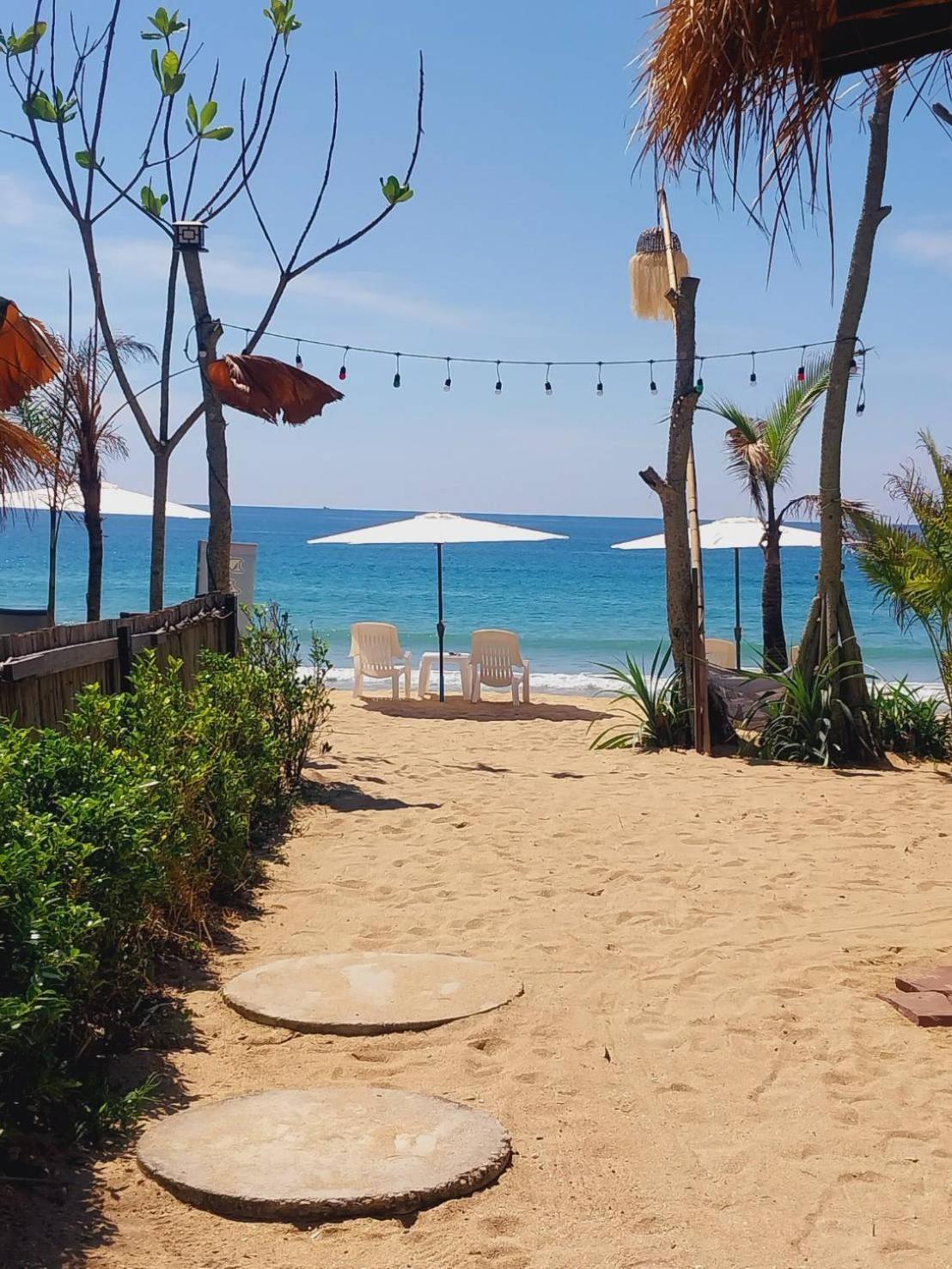 Walden Koh Lanta - Tiny Homes By The Sea Bagian luar foto