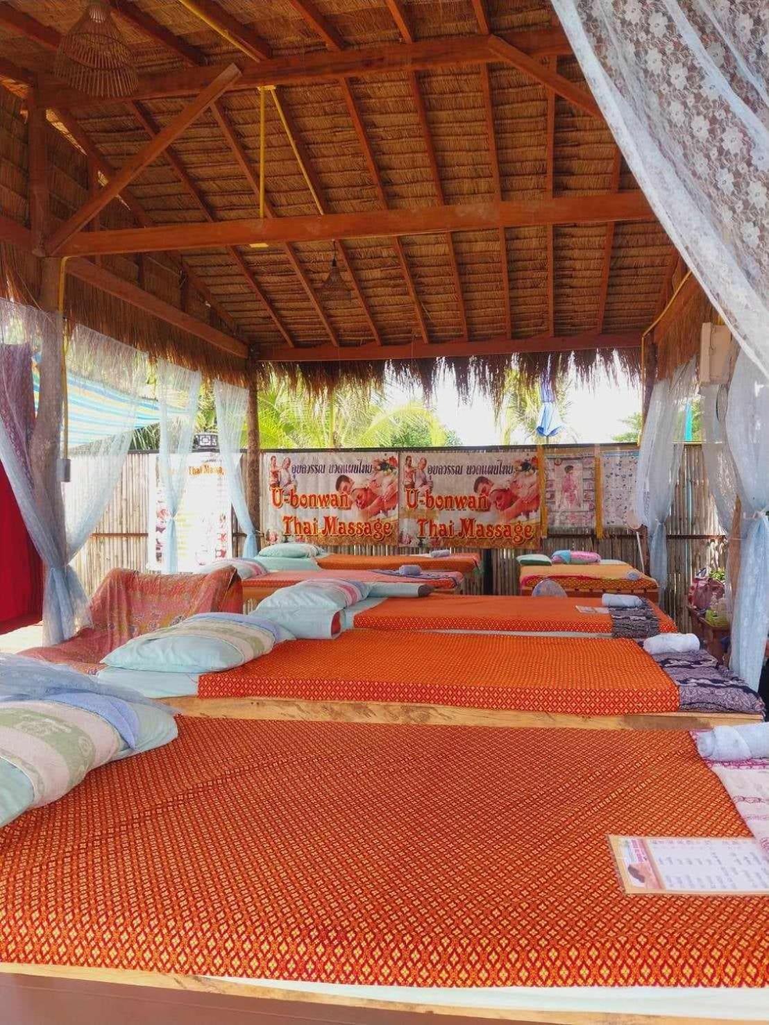 Walden Koh Lanta - Tiny Homes By The Sea Bagian luar foto