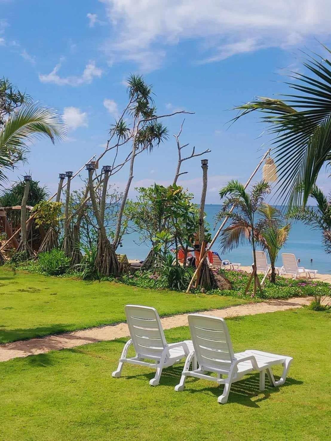 Walden Koh Lanta - Tiny Homes By The Sea Bagian luar foto